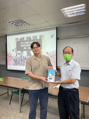 【A1-3】114.10.13 化生系114-1「化工生技概論」專題講座 -「從生工到醫工再到資工-跨領域的實務經驗分享」圖片