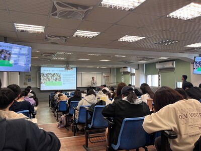 【A1-3】112.11.16 化生系112-1 化生概論專題講座-李長榮化學工業股份有限公司 吳威毅資深經理「專注創新、綠色未來」圖片