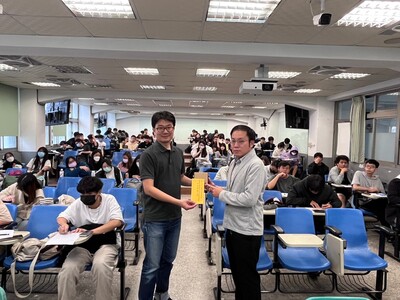 【A1-3】112.11.16 化生系112-1 化生概論專題講座-李長榮化學工業股份有限公司 吳威毅資深經理「專注創新、綠色未來」圖片