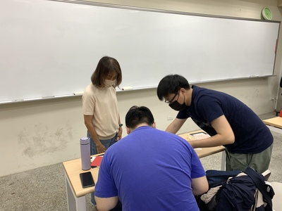 【A3-6】114.04.25「日本傳統工藝—金箔摺紙畫」體驗活動圖片