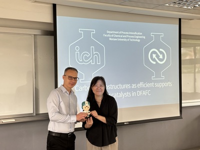 【A1-3】114.09.26 化生系114-1 學術專題演講 -「Carbon nanostructures as efficient supports for catalysts in DFAFC」圖片
