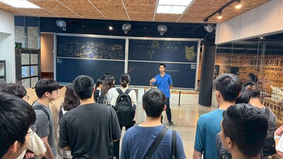 【A3-4】114.10.02大同寶寶斜槓力講座-設計學院場域參訪講座圖片