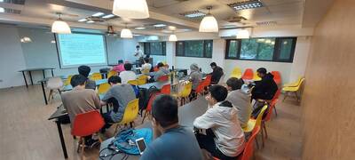 【A1 -4】115.04.09電機系產業脈動與個人職能開發講座—AR/VR在建築領域的關鍵應用圖片