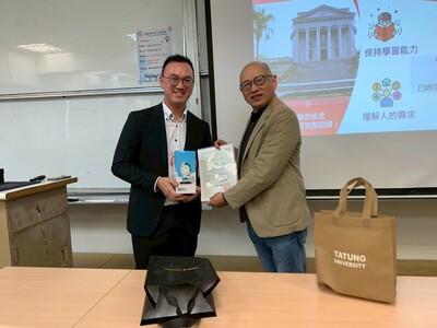 頒贈感謝狀及大同寶寶圖片