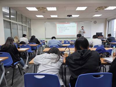 講師分享過程圖片