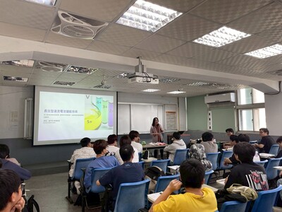 【A1-3】114.11.24 化生系114-1「化工生技概論」專題講座 -「長效型液流電池儲能技術」圖片