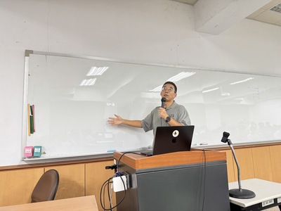 【A1-4】114.10.22資工系資訊講座 研究與留學圖片