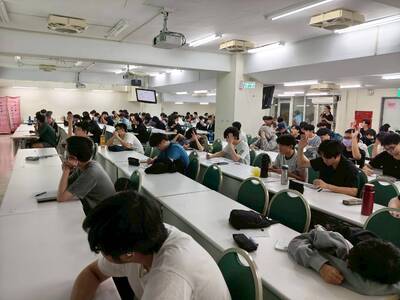 【B2-1】115.05.12 心理×喘息：與情緒共處不被壓垮圖片